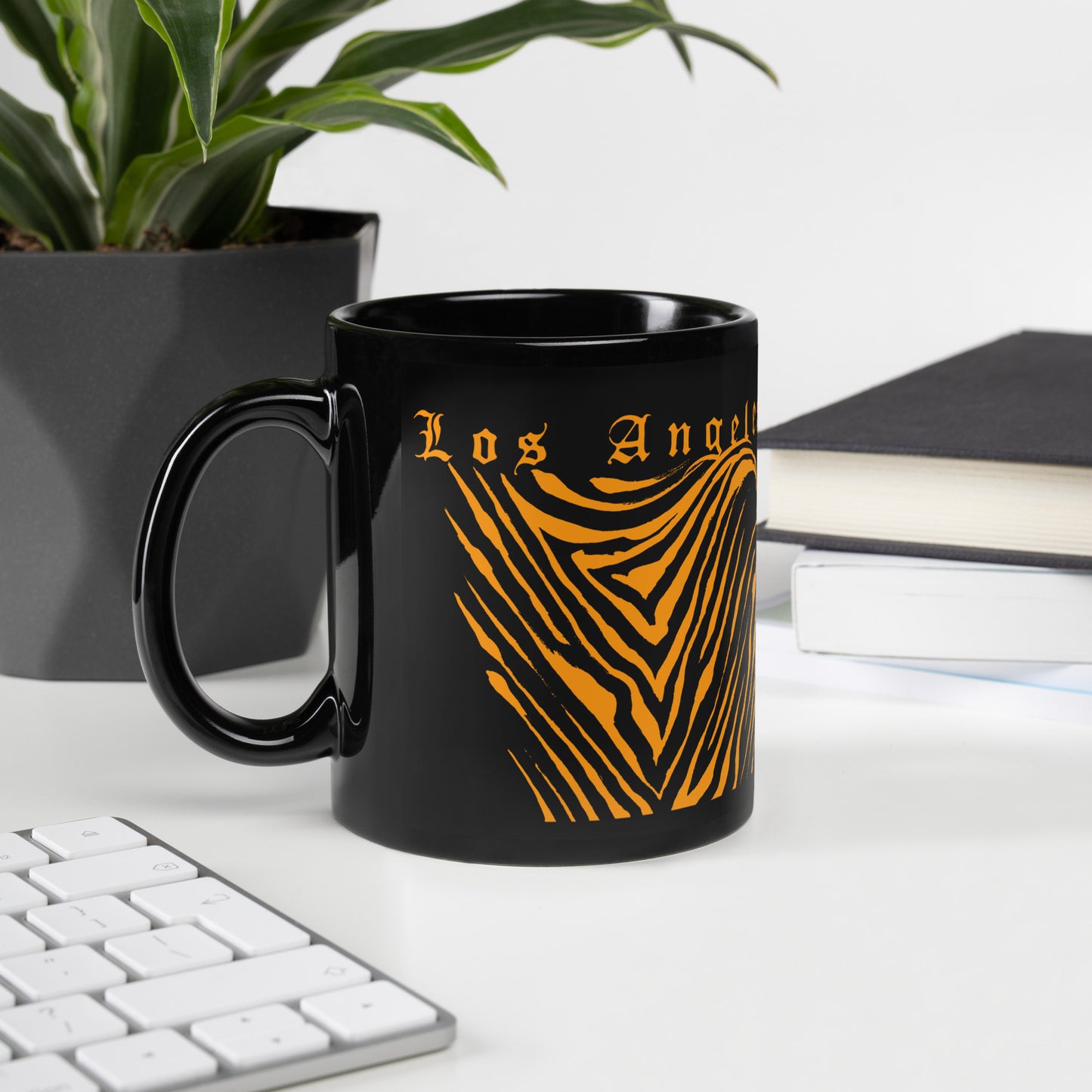 Los Angeles Tiger Print Black Glossy Mug