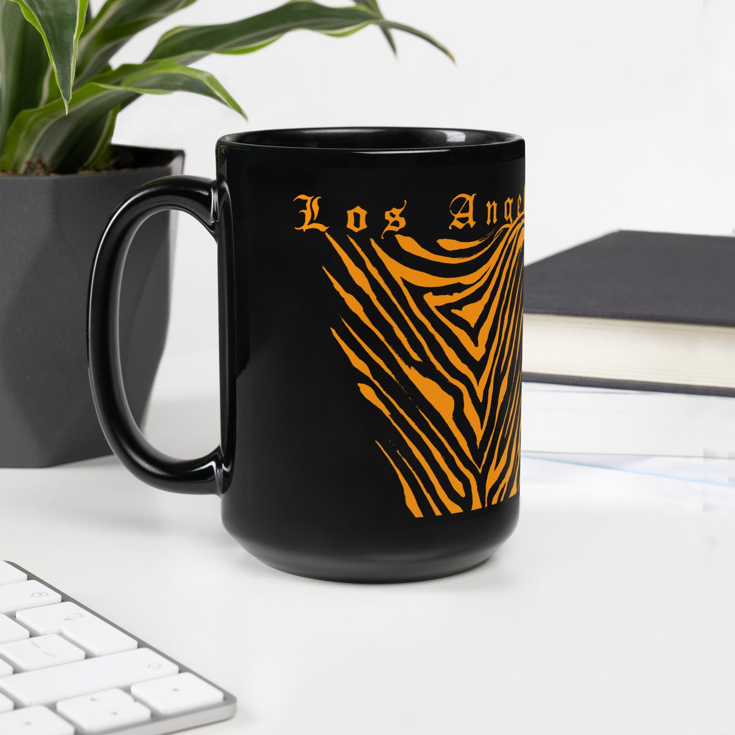 Los Angeles Tiger Print Black Glossy Mug